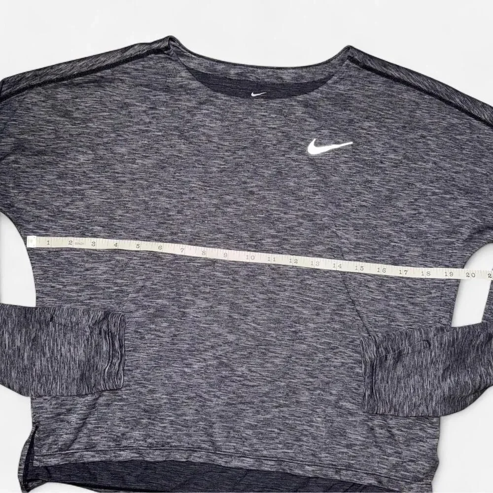 Nike Dri-Fit Long Sleeve Grey Athletic Top; Size SMALL